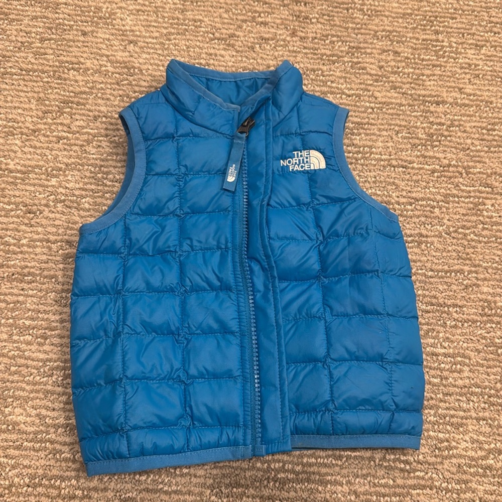 The North Face Puffer Thermoball Vest 6-12m